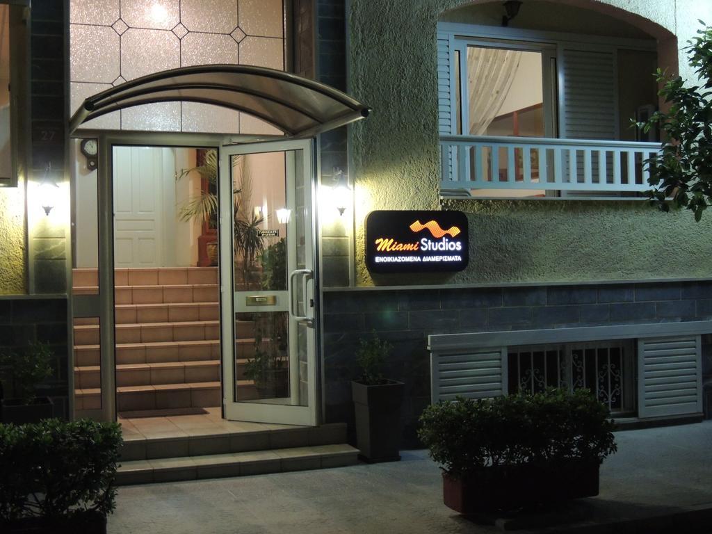 Miami Studios Loutra Edipsou  Dış mekan fotoğraf